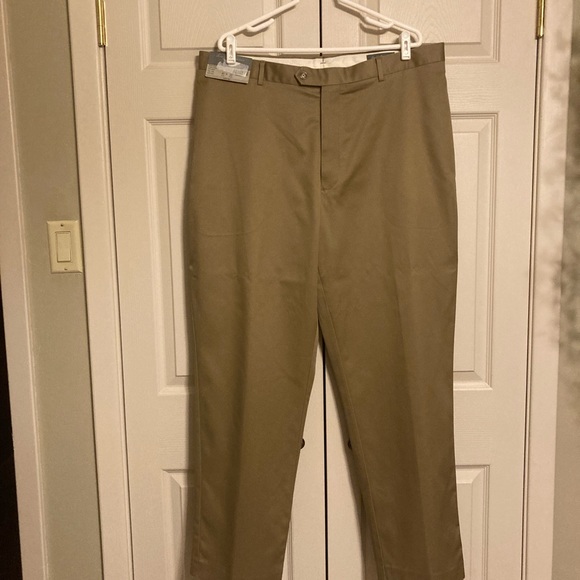 Daniel Cremieux khaki pant size 40X32 NWT - Picture 2 of 5
